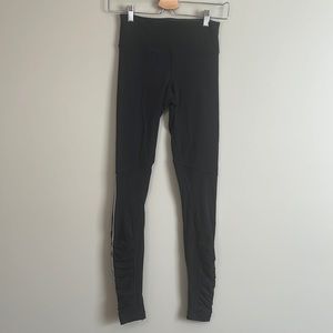 Lululemon pants size 2